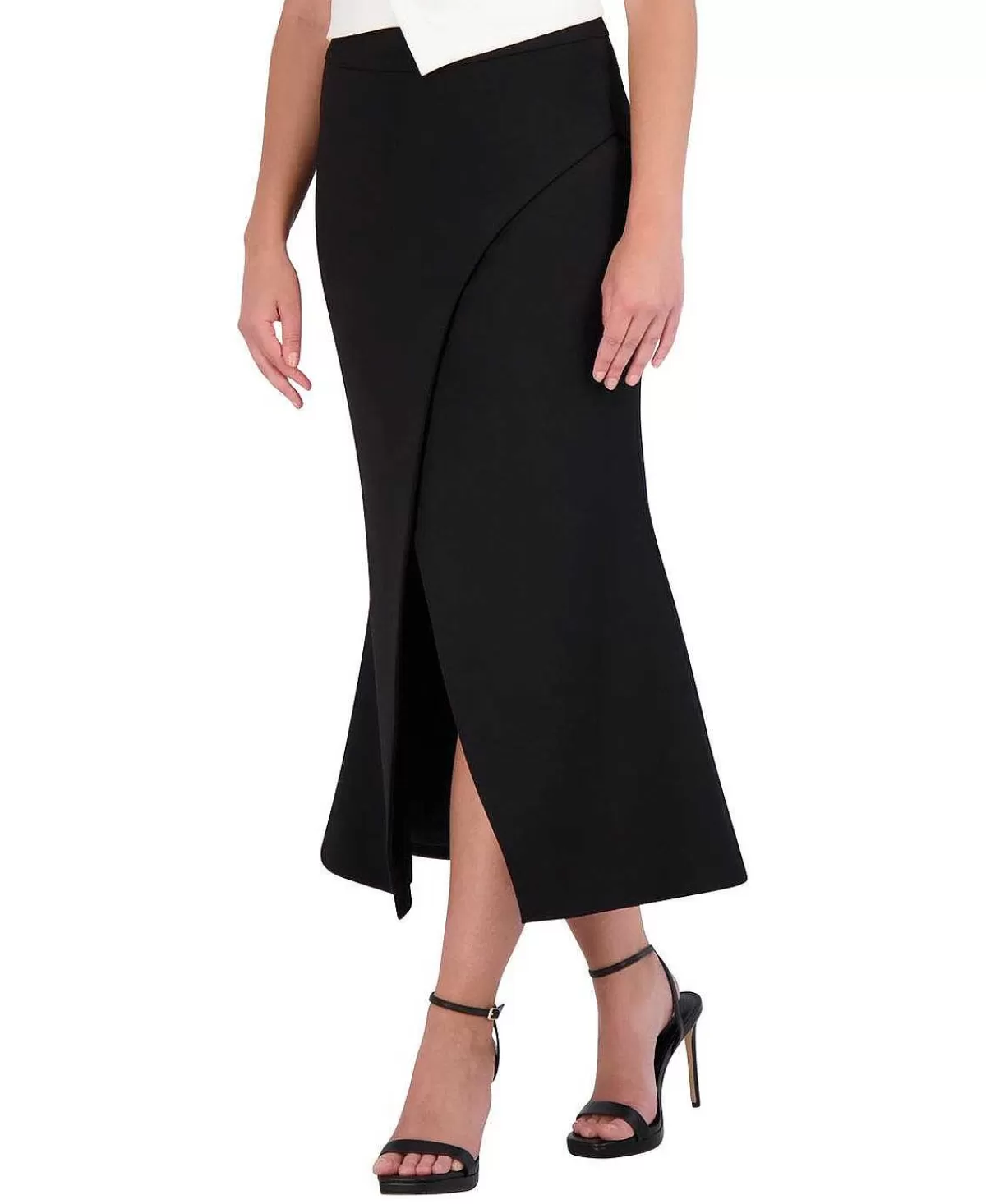 Hot Asymmetric Fascus With Opening Women Skirts